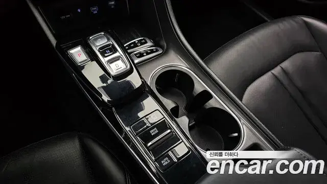 Hyundai Sonata 2019 — Фото 9/20