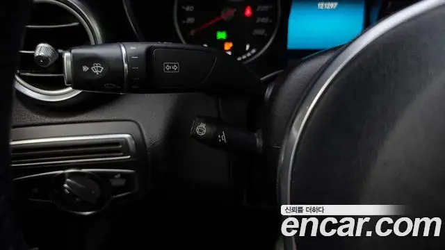 Mercedes-Benz C-Class 2019 — Фото 17/20