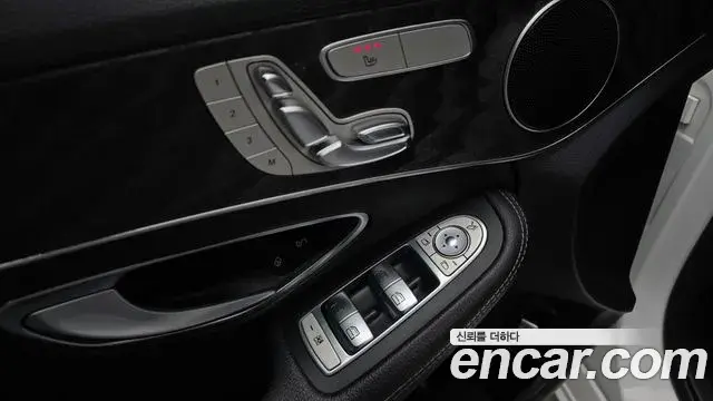 Mercedes-Benz C-Class 2019 — Фото 18/20