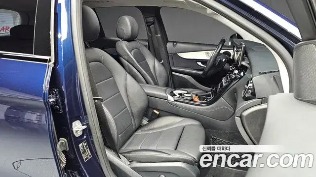 Mercedes-Benz GLC-Class 2018 — ფოტო 14/30