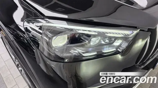 Mercedes-Benz GLE-Class 2025 — ფოტო 33/34