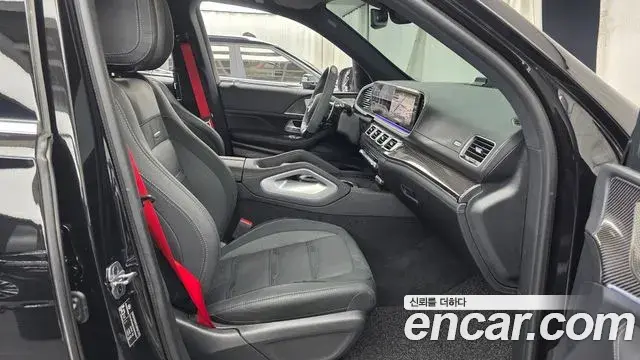 Mercedes-Benz GLE-Class 2025 — ფოტო 20/34