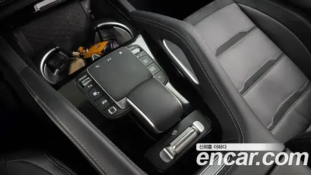 Mercedes-Benz GLE-Class 2025 — ფოტო 6/34