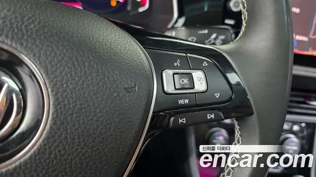 Volkswagen Jetta 2021 — Şəkil 9/35