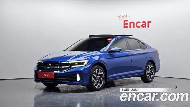 Volkswagen Jetta 2022 — ფოტო 17/20