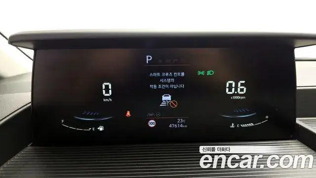 Hyundai Staria 2023 — Şəkil 17/32