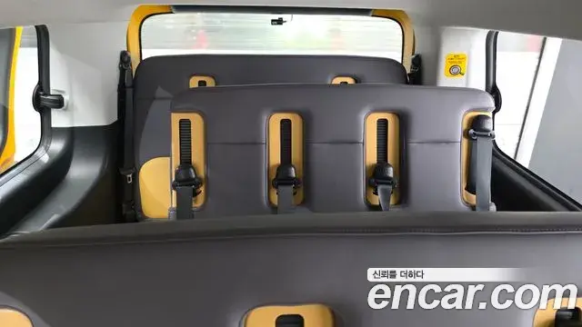 Hyundai Staria 2023 — Şəkil 5/32
