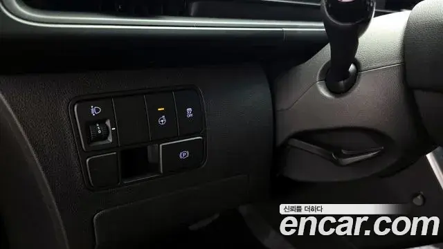 Hyundai Staria 2023 — Şəkil 15/32