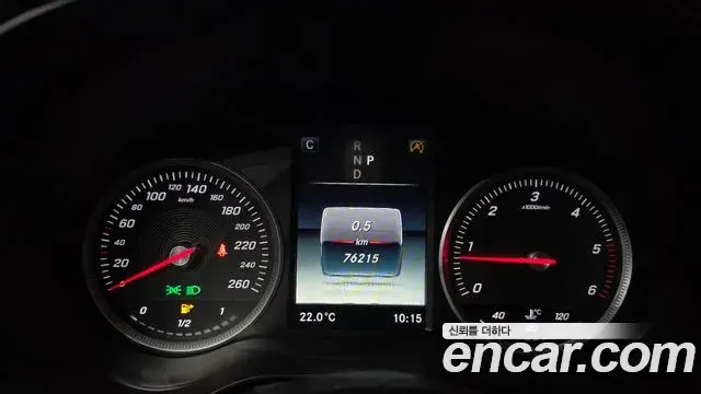 Mercedes-Benz GLC-Class 2018 — Şəkil 7/20