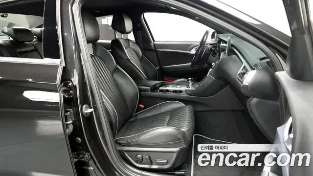 Genesis G70 2019 — Şəkil 16/19