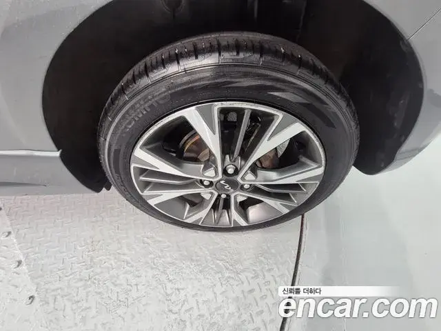 Kia Morning Urban 2022 — Şəkil 12/20