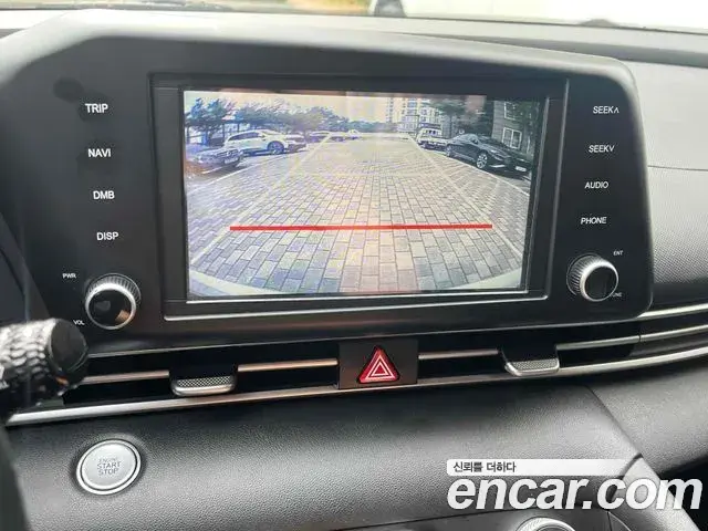 Hyundai The New Avante Hybrid 2021 — ფოტო 6/19