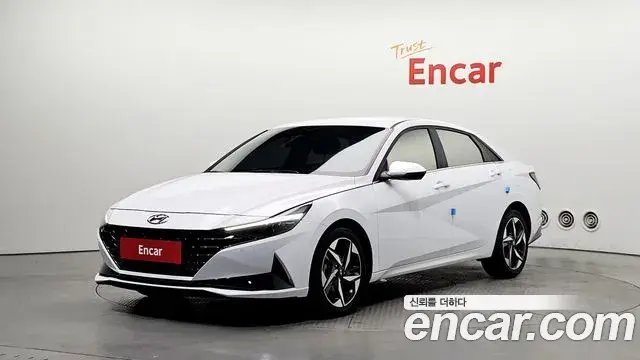 Hyundai The New Avante Hybrid 2022 — ფოტო 2/20