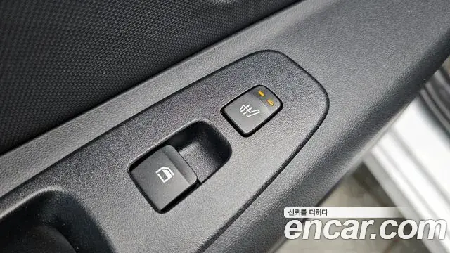 Hyundai The New Avante Hybrid 2022 — ფოტო 18/20