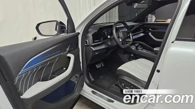 Renault Samsung Filante 2026 — Şəkil 33/36