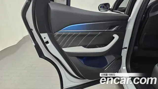 Renault Samsung Filante 2026 — Şəkil 1/36