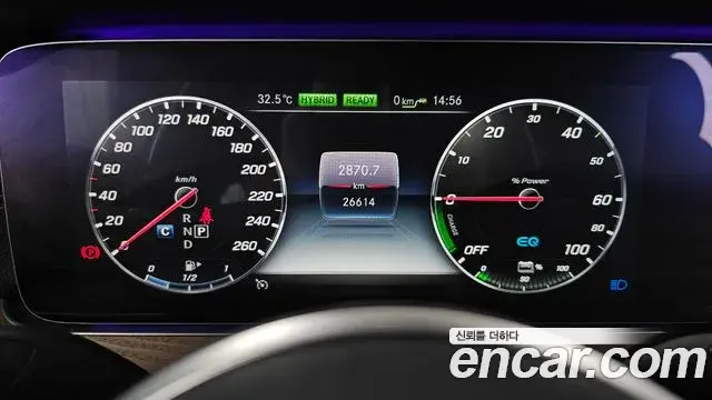 Mercedes-Benz E-Class 2019 — Фото 8/20