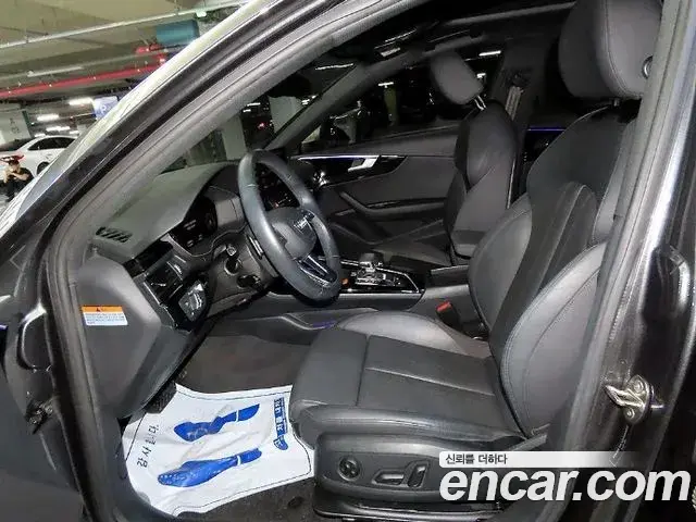 Audi A4 2021 — Photo 5/20