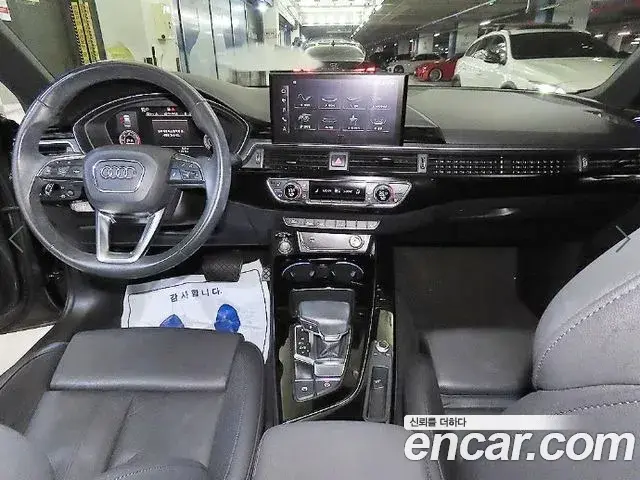 Audi A4 2021 — Photo 19/20