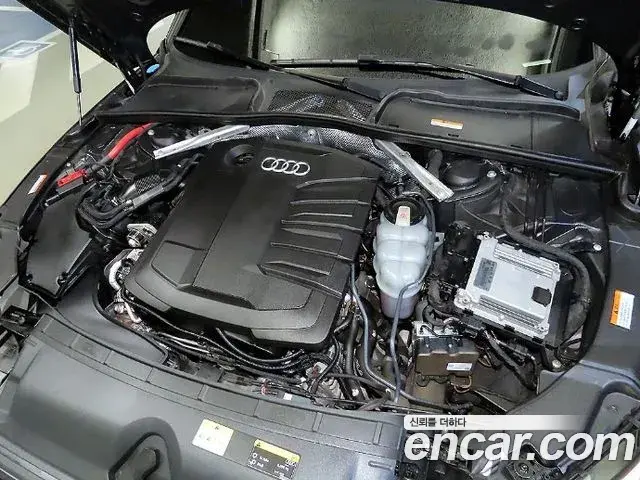 Audi A4 2021 — Photo 17/20