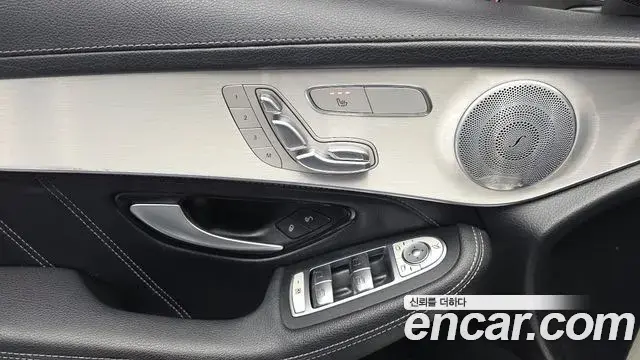Mercedes-Benz GLC-Class 2018 — Şəkil 3/32