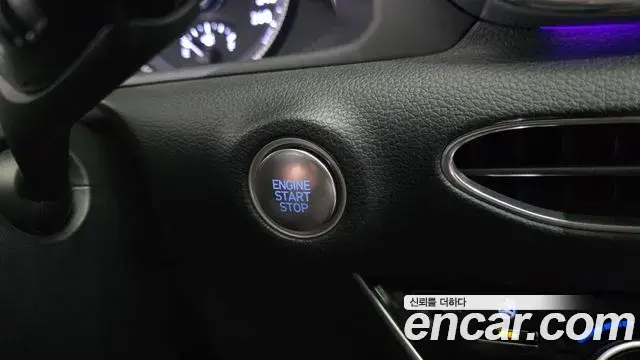 Hyundai Sonata Hybrid 2022 — Photo 3/31