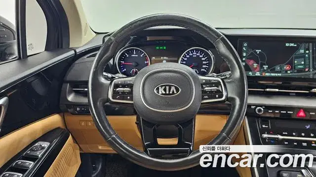 Kia Carnival 2021 — Фото 13/20