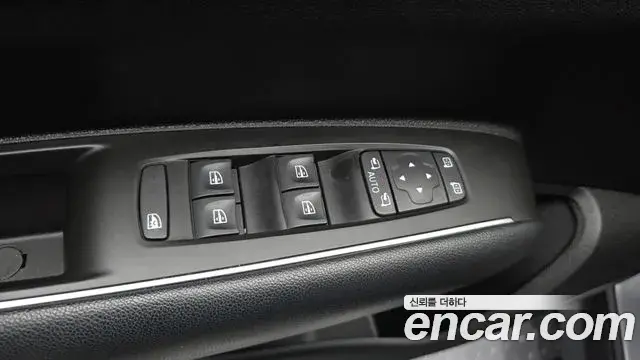 Renault Samsung QM6 2021 — ფოტო 4/30