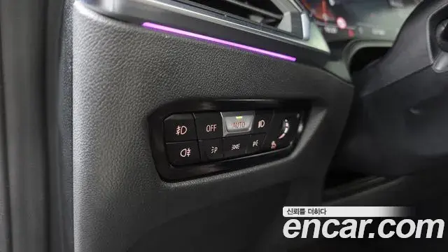 BMW 4 Series 2021 — ფოტო 25/30