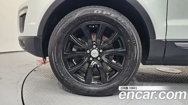 Land Rover Range Rover Evoque 2018 — Şəkil 8/30