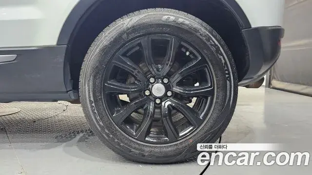 Land Rover Range Rover Evoque 2018 — Şəkil 5/30