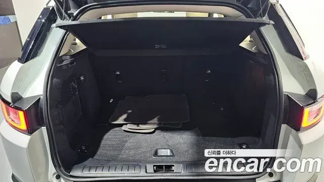 Land Rover Range Rover Evoque 2018 — Şəkil 9/30