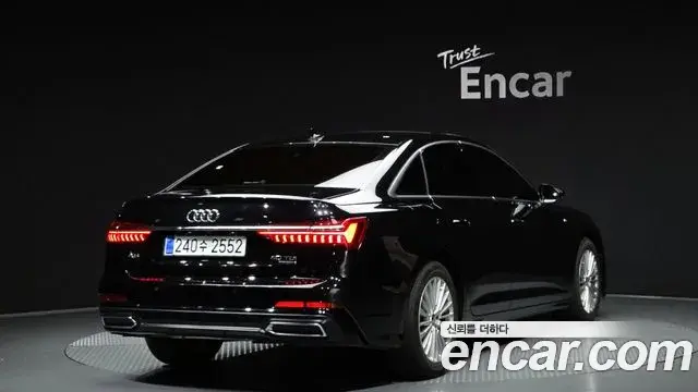 Audi A6 2020 — Фото 2/20