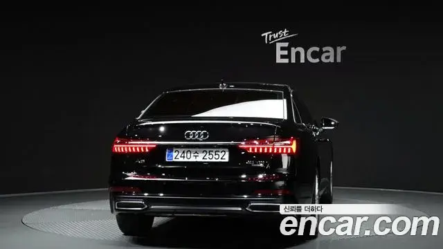 Audi A6 2020 — Фото 4/20