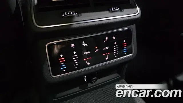Audi A6 2020 — ფოტო 15/30