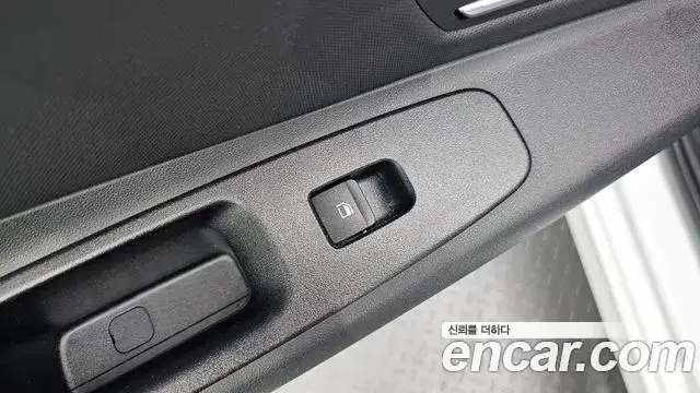 Hyundai The New Avante Hybrid 2022 — Photo 18/30
