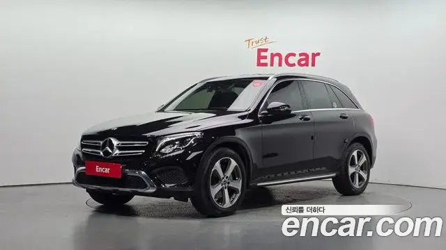 Mercedes-Benz GLC-Class 2019 — Photo 16/20