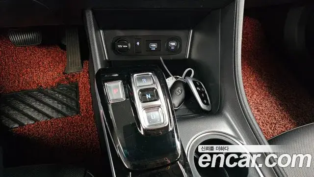 Hyundai Sonata Hybrid 2019 — ფოტო 6/20