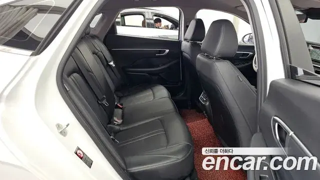 Hyundai Sonata Hybrid 2019 — ფოტო 10/20