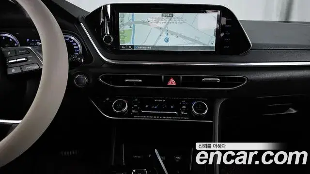 Hyundai Sonata Hybrid 2019 — ფოტო 17/20