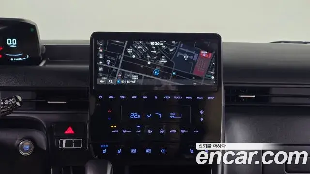 Hyundai Staria 2024 — Фото 15/20
