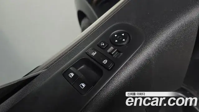 Hyundai Staria 2024 — Фото 20/20