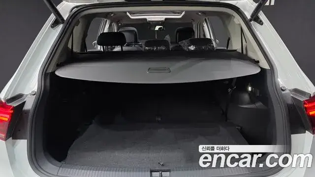 Volkswagen Tiguan Allspace 2023 — Şəkil 19/20
