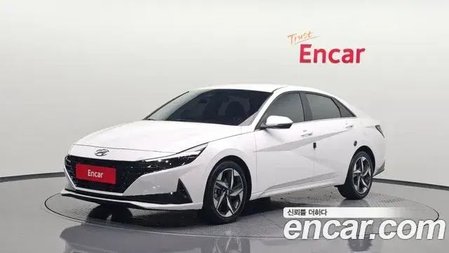Hyundai The New Avante Hybrid 2020 — Photo 29/30