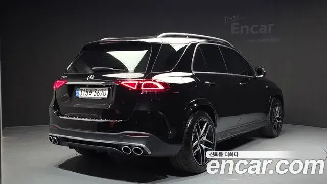 Mercedes-Benz GLE-Class 2022 — ფოტო 17/36