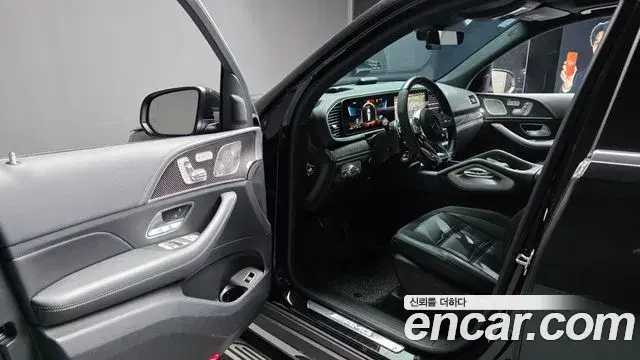 Mercedes-Benz GLE-Class 2022 — ფოტო 14/36