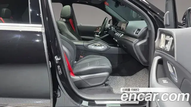 Mercedes-Benz GLE-Class 2022 — ფოტო 32/36