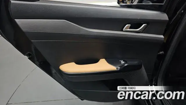 Kia K5 2021 — Photo 5/33
