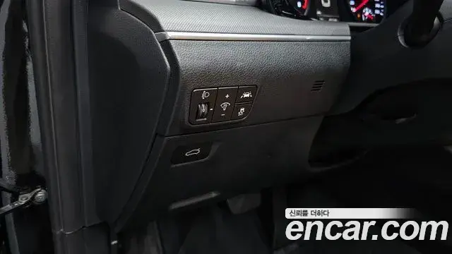 Kia K5 2021 — Photo 18/33