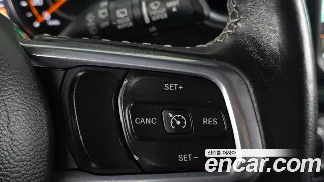 Jeep Wrangler 2021 — Şəkil 27/30